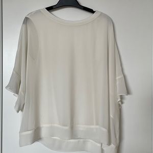 Zara Flowy blouse - Nearly new. Size M